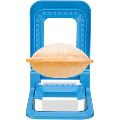 Sandwich Cutter and Sealer - Square Stainless Steel Decruster Sandwich Maker - Peanut Butter and Jelly Crustless Sandwich Bread Pancake Maker Cookie Cutter for Kids Children Boys Girls