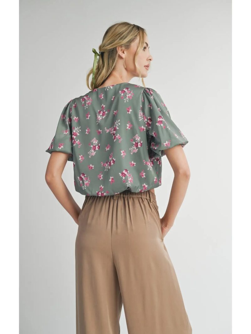 Hostess Surplice Bubble Sleeve Top - Image 3