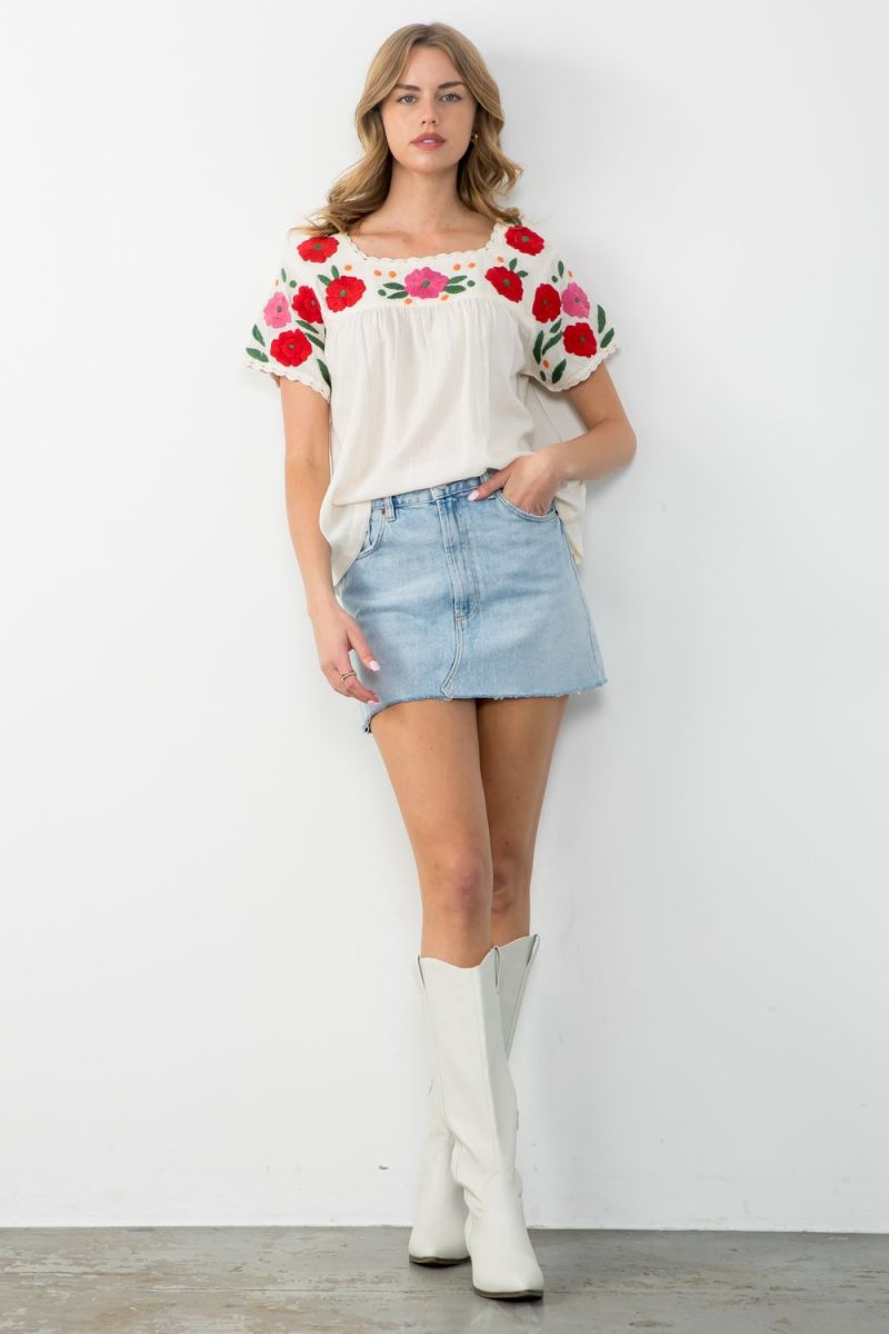 Flower Embroidered Short Sleeve Top - Image 3