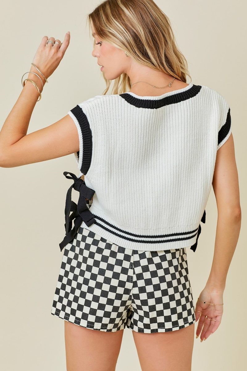 V-Neck Sweater Contrasting Stripe Bow Detail Vest - Image 7