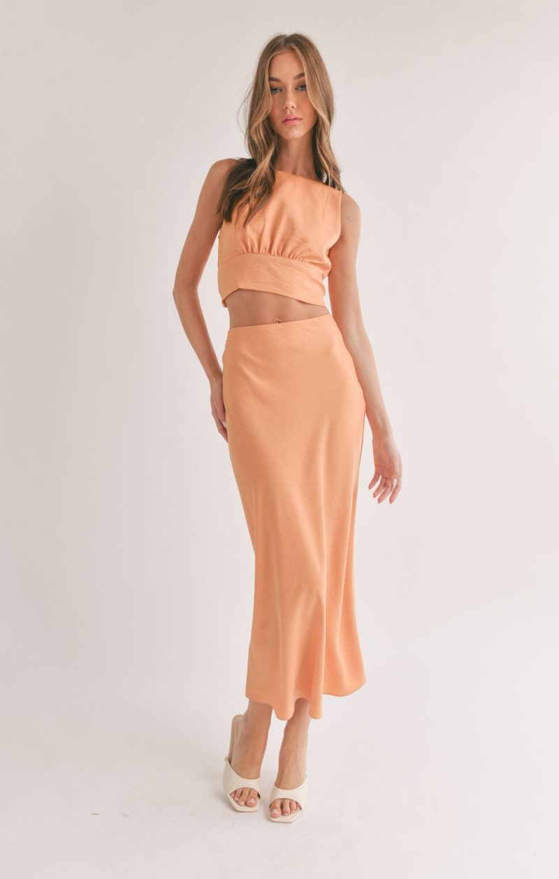 Jess Open Back Tie Top - Image 5